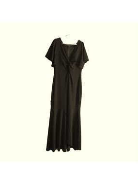 NWT Symphony+ Plus Size 3X Black Front Twist Flutter Sleeve Gown